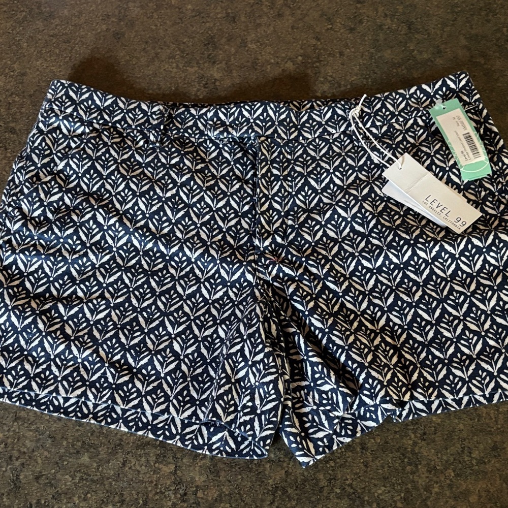 Level 99 Women's High Waist Navy and White Leaf Print Shorts